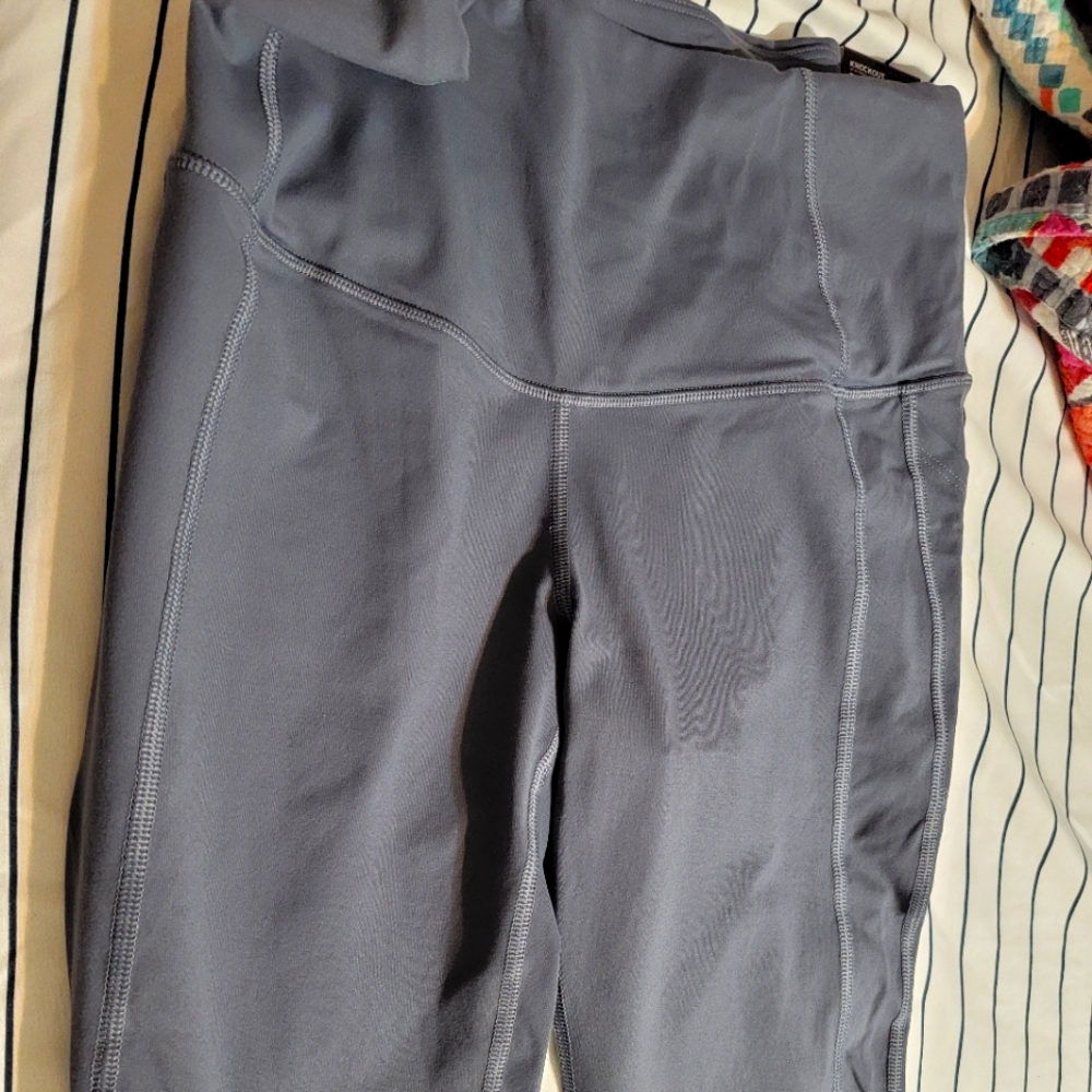 Victoria Secret's VSX SPORT knockout tight